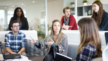 Qu'est-ce qu'une agence de communication globale ?