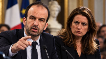 Manuel Bompard dénonce une " stratégie qui consiste à perdre du temps ", Marine Tondelier dit sa colère
