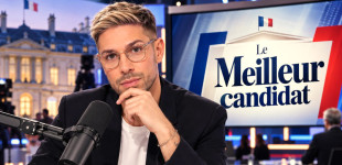 Sam Zirah se prépare à couvrir la campagne présidentielle sous l'œil attentif de l'Arcom