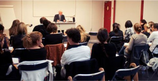 Choisir le BTS communication et une école de communication pour se former.